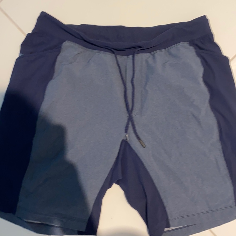 Blue ens lulu shorts great condition just no tag inside for confort
